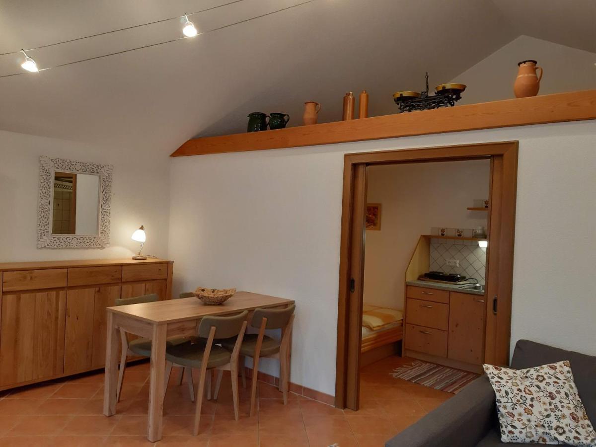 Haus Koenigshofer * Neusiedl am See